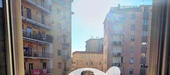 4 rooms Apartment in Naples, Italy No. 94640 8