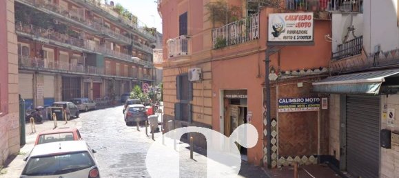 4 rooms Apartment in Naples, Italy No. 94640 24