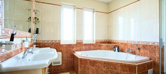 3 chambres Maison de ville à Kottingbrunn, Austria No. 228229 27