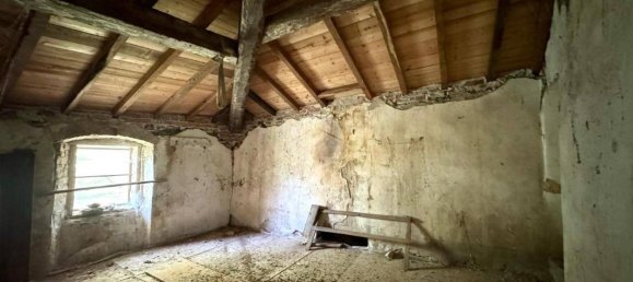 3 bedrooms House in Caprino Veronese, Italy No. 322689 2