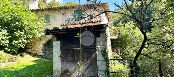 3 bedrooms House in Caprino Veronese, Italy No. 322689 24