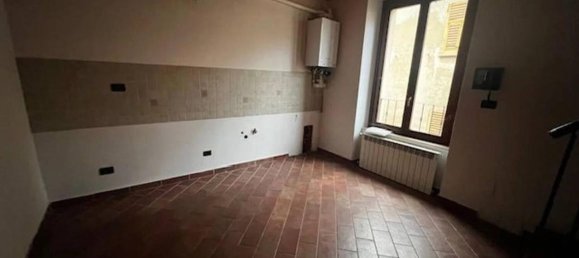 3 rooms Apartment in Novi Ligure, Italy No. 152664 6