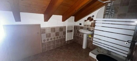 3 rooms Apartment in Novi Ligure, Italy No. 152664 2