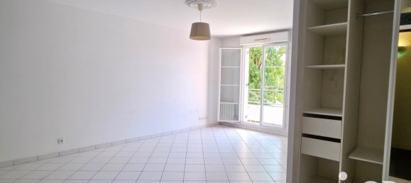 Apartamento de 1 dormitorio en Villeparisis, France No. 324684 4