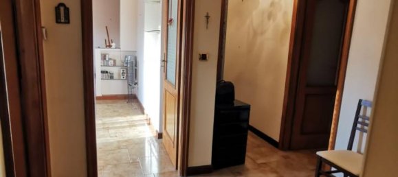 4 rooms Apartment in Catanzaro, Italy No. 9588 41