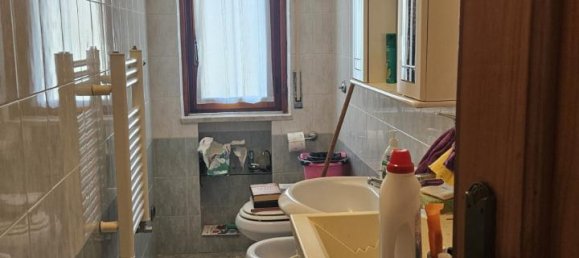 4 rooms Apartment in Catanzaro, Italy No. 9588 83