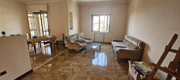 4 rooms Apartment in Catanzaro, Italy No. 9588 14