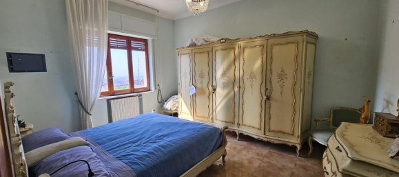 4 rooms Apartment in Catanzaro, Italy No. 9588 37