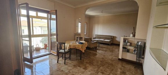 4 rooms Apartment in Catanzaro, Italy No. 9588 29