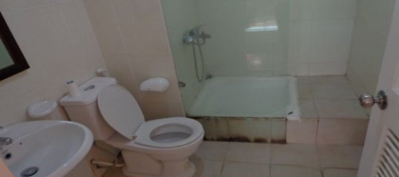 4 bedrooms Apartment in Tay Ho, Vietnam No. 6063 5