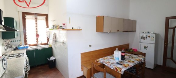 5 rooms Villa in Montevarchi, Italy No. 230617 7