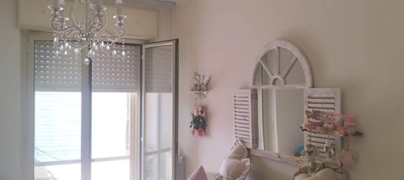 4 bedrooms Apartment in Taranto, Italy No. 317234 8