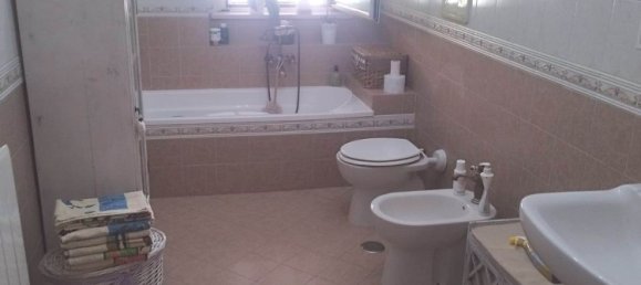 4 bedrooms Apartment in Taranto, Italy No. 317234 9