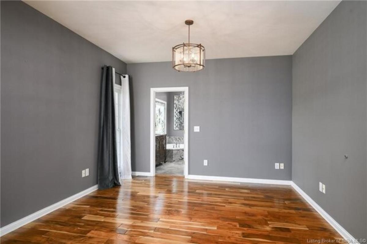 3 bedrooms House in Scottsburg, USA No. 419532