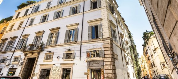 2 rooms Commercial property in Rome, Italy No. 211716 21