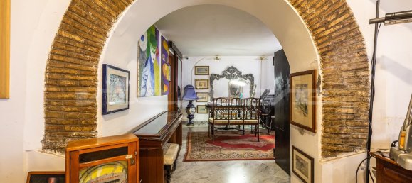 2 rooms Commercial property in Rome, Italy No. 211716 6