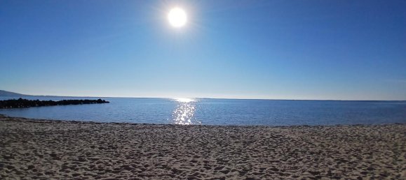 2 bedrooms House in Marseillan, France No. 38110 4