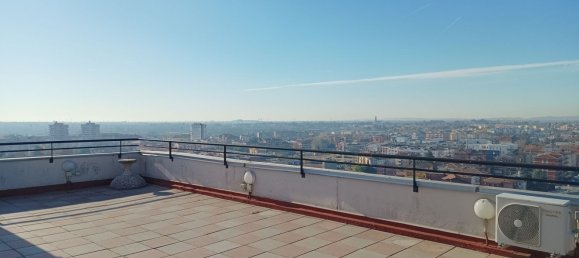 5 rooms Apartment in Verona, Italy No. 175848 5
