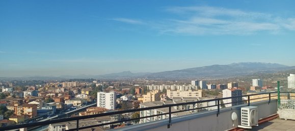 5 rooms Apartment in Verona, Italy No. 175848 9