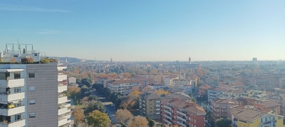 5 rooms Apartment in Verona, Italy No. 175848 15