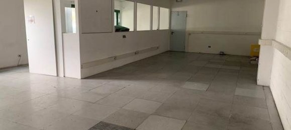 Склад 3030м² в Вилласанта, Италия № 215665 28