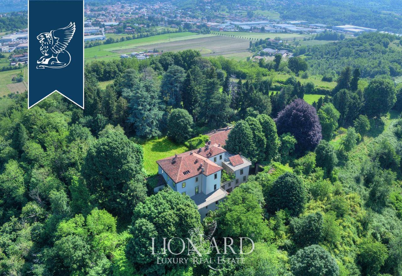 20 rooms Villa in Sirone, Italy No. 124472