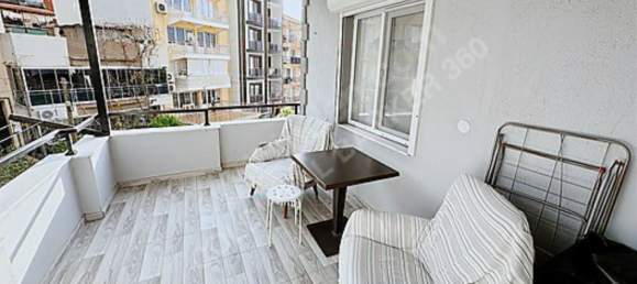 Villa 4+1 in Izmir, Turkey No. 34232 8