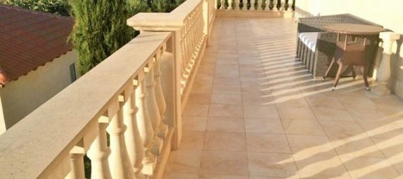 4 bedrooms Villa in Monagroulli, Cyprus No. 22531 6