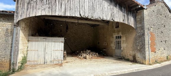 3 Schlafzimmer Haus in Charente, France, Nr. 335717 15