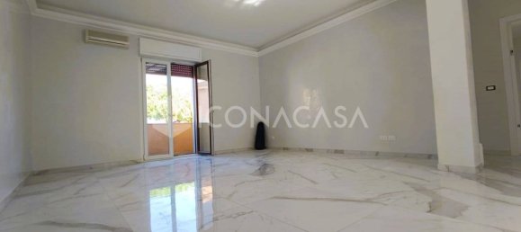 5-salle Appartement à San Severo, Italy No. 339244 5