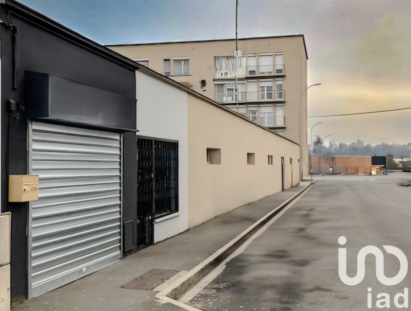 Gewerbliche Immobilie in Charleville-Mezieres, France 32m², Nr. 160626