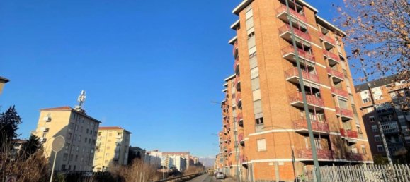 5 bedrooms Apartment in Turin, Italy No. 314084 7