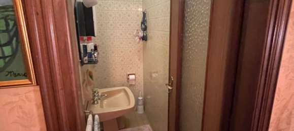 5 bedrooms Apartment in Turin, Italy No. 314084 38