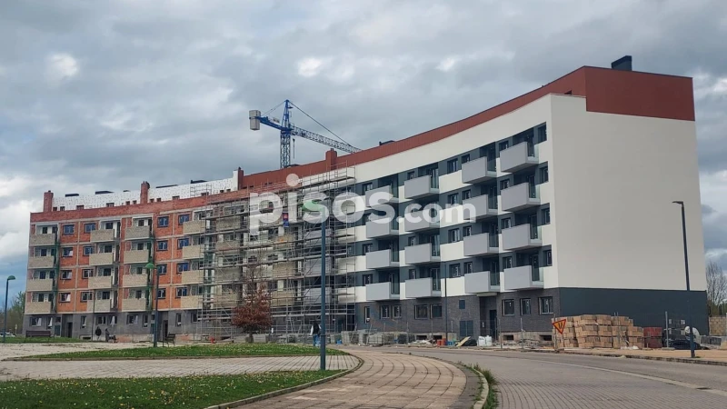 10m² Garage in Burgos, Spain No. 182855