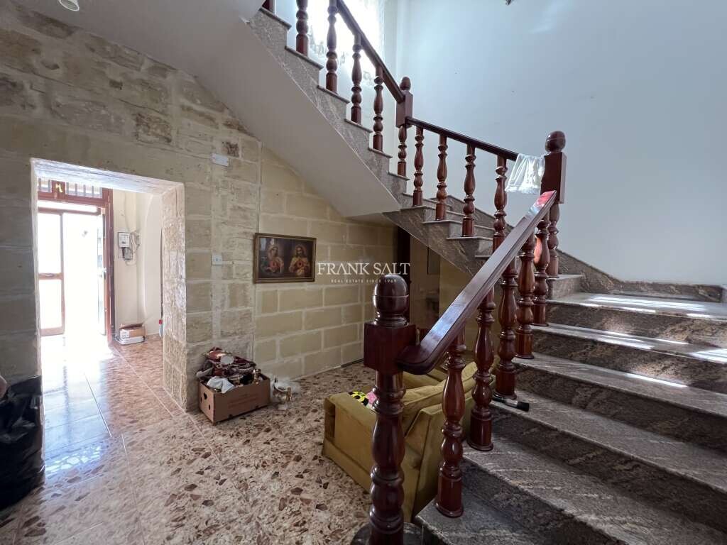 Таунхаус с 3 спальнями в Ашак, Мальта № 2064