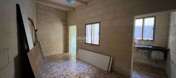 Таунхаус с 3 спальнями в Ашак, Мальта № 2064 4