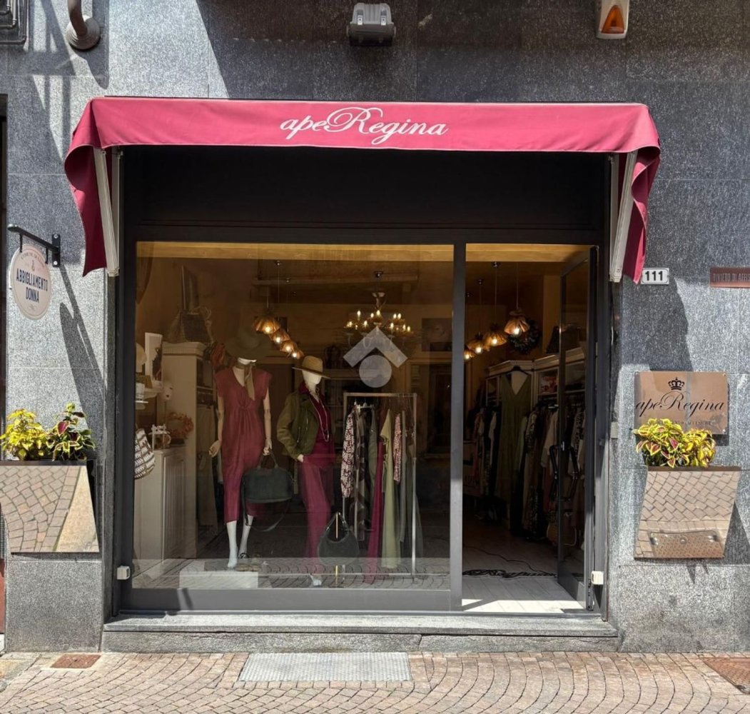 34m² Commercial property in Turin, Italy No. 366328