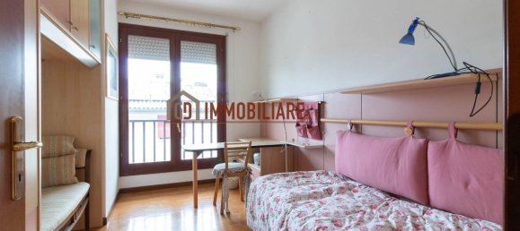 4 غرف نوم منزل في Montebelluna, Italy رقم 357306 16