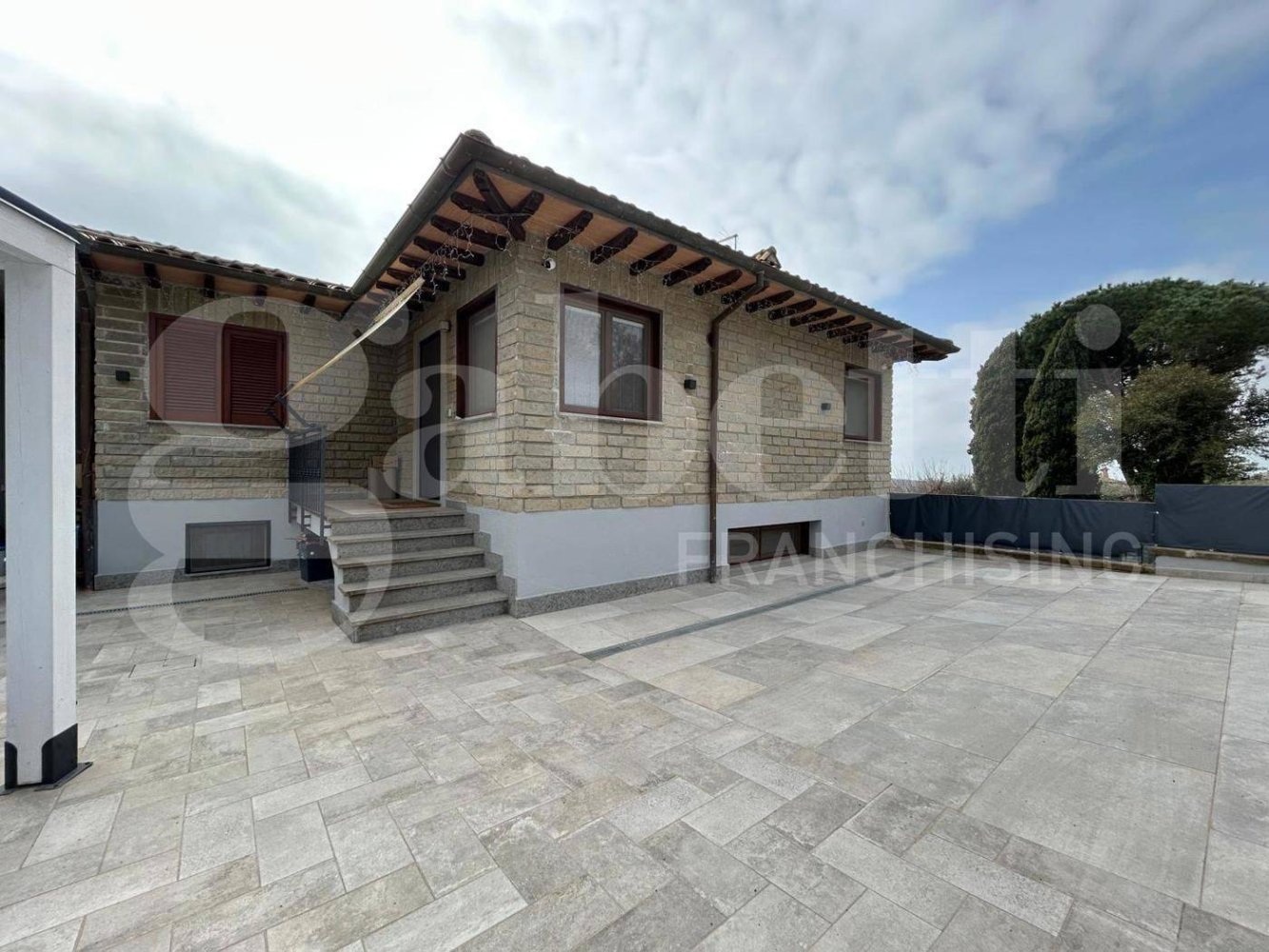 3 Schlafzimmer Villa in Manziana, Italy, Nr. 98616