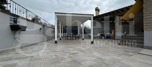 3 Schlafzimmer Villa in Manziana, Italy, Nr. 98616 3