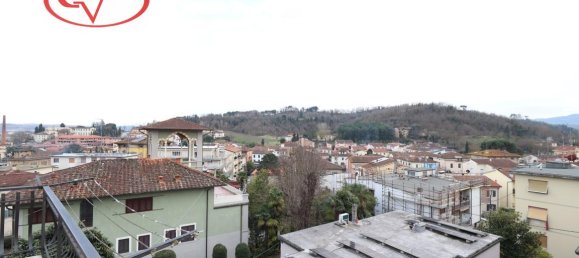 Apartamento de 5 habitaciónes en Montevarchi, Italy No. 231078 8