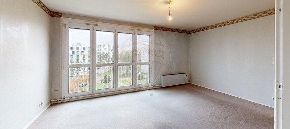 3 bedrooms Apartment in Laxou, France No. 39221 2