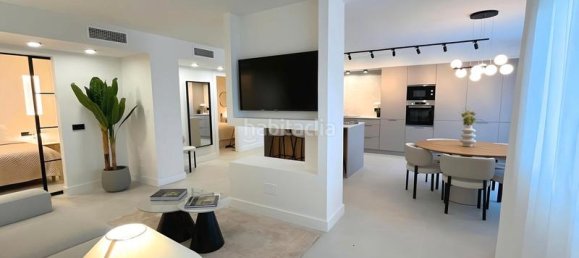 3 bedrooms Apartment in Marbella, Spain No. 175328 4