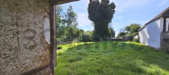 2 bedrooms House in Saint-Thibault, France No. 207776 14