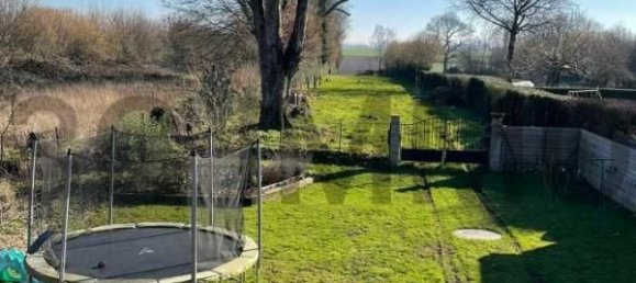 2 bedrooms House in Saint-Thibault, France No. 207776 15