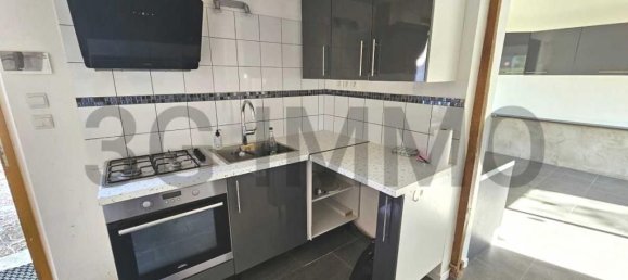 2 bedrooms House in Saint-Thibault, France No. 207776 4