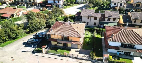 3 bedrooms Villa in Arzago d'Adda, Italy No. 375025 2