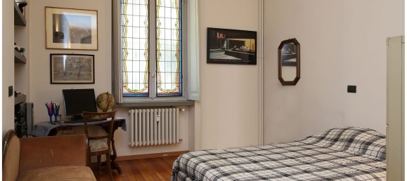 4 rooms Apartment in Turin, Italy No. 5580 4