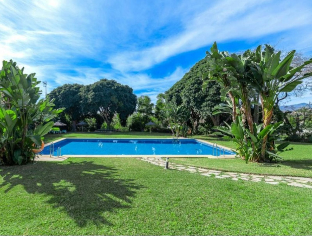 Таунхаус с 3 спальнями в Эстепона, Испания № 57561