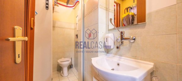 2 rooms Commercial property in Rome, Italy No. 50160 17